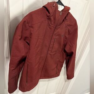 Men's Red North Face Jacket
Outer Shell